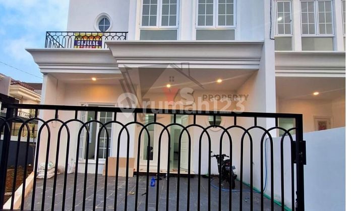 ZN61 New Luxury American Classic Home Jatiwaringin Pondok Gede Bekasi