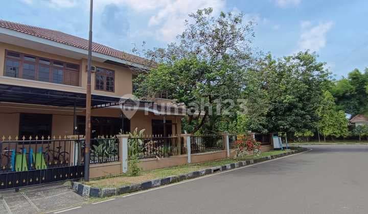 S536 Rumah Hoek Luas 366 M2 Strategis di Rawamangun Jakarta Timur
