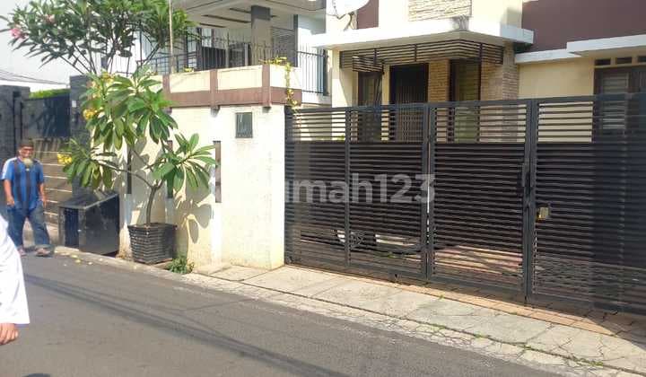 Z76 Rumah 83 m2 Murah strategis Menteng Dalam Tebet Jakarta Selatan