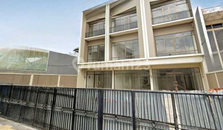 S436E For Sale Three-Story Row House Jatinegara East Jakarta