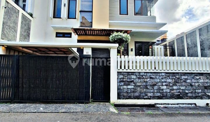 H01 Nice House 184 m2 Ready to Live In Rawamangun East Jakarta