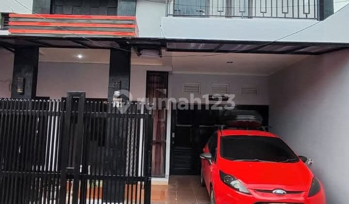 Z113 Rumah Bagus 130 m2 Strategis Condet Jakarta Timur