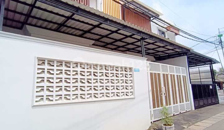 S732 Rumah Cantik Full Furnished Murah Rawamangun Jakarta Timur