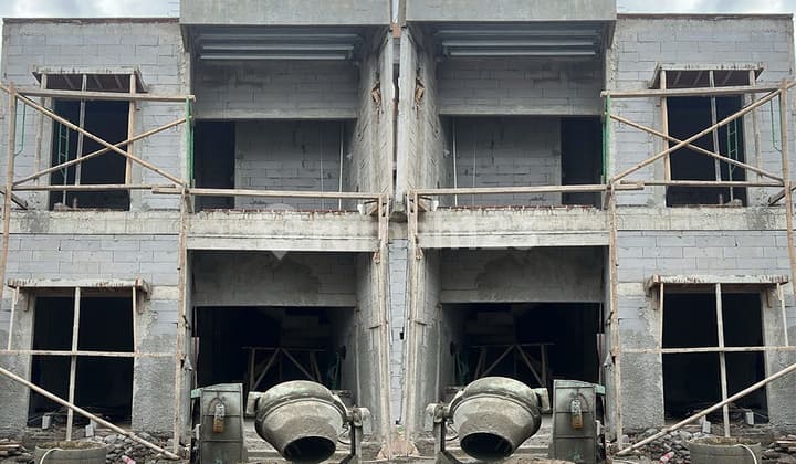 Komplek Stratgis Modern Luas Jl Lbr Kayuringin Stasiun Kranji Tol