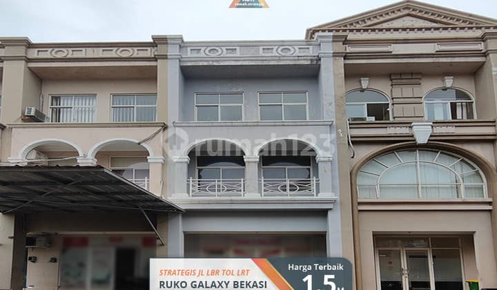 Strategic 3-Storey Shophouse on Jl Lebar Galaxy Bekasi near LRT Toll Station