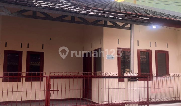 Just Renovated Strategic House Pekayon Bekasi Galaxy Toll LRT Station