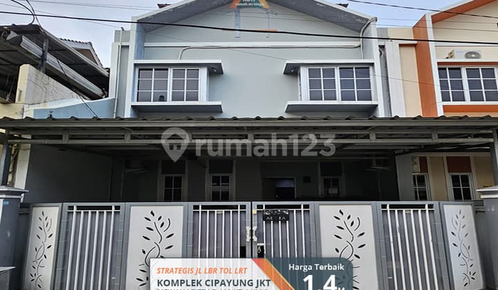 3-Bedroom Semi-Furnished Modern Strategic Complex Rooftop Jl Lbr Cipayung Jakarta