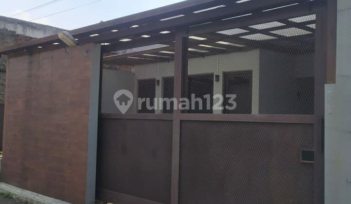 Rumah Siap Huni di Dalam Komplek di Turangga Buah Batu