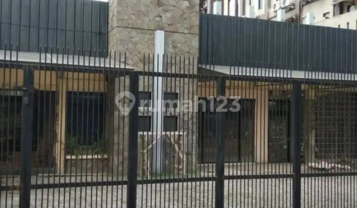 Rumah di Jalan Utama Main Road Pelajar Pejuang Lengkong Bandung