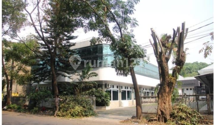 Gedung Kantor di Pusat Kota Bandung Ciateul Pungkur