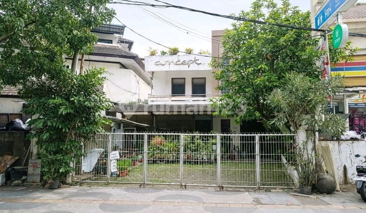 Commercial Property on Main Road Riau Street Bandung