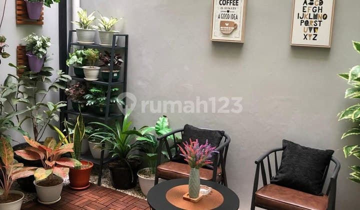 Rumah Bagus Siap Huni Di Cisaranten Arcamanik