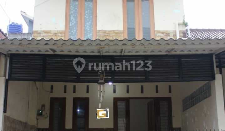 Rumah Minimalis Bebas Banjir di Villa Bintaro Indah,Ciputat