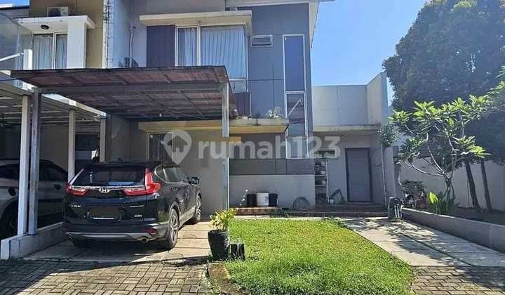 Rumah Lokasi Strategis Di Urbana Place Bintaro,ciputat