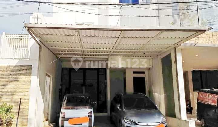 Rumah Bebas Banjir di Perumahan Residence Pesanggrahan, Jaksel