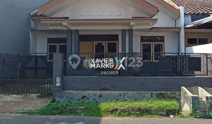 Rumah Siap Huni Bangunan Terawat di Taman Sulfat Malang