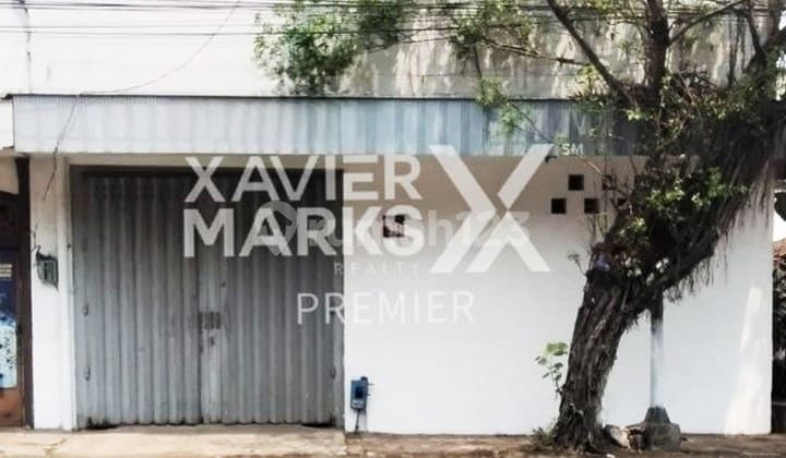 Gudang Di Daerah Klojen, Shgb, Tepi Jalan Raya, Luas 319 M²