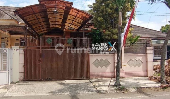 Rumah Akses Mudah Dekat Kampus di Jl Bunga bunga Malang