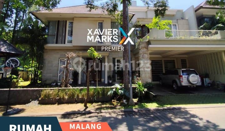 Rumah Hook Semi Furnish di Riverside Malang