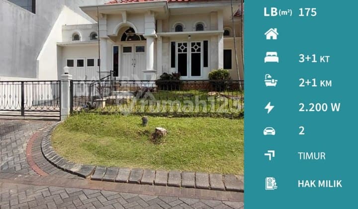 Ready-to-Occupy House in Developing Area at Istana Dieng Malang