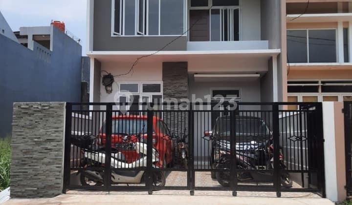 Rumah Siap Huni 2 Lt Baru dan Mewah di Jatiasih - Bekasi