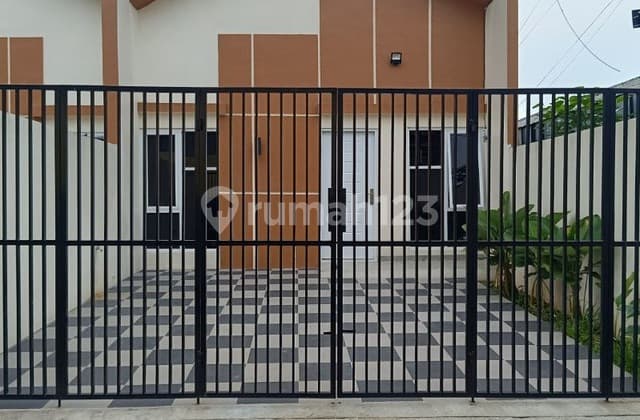 885A Ready Stock Modern Minimalist House in Jatibening, Bekasi