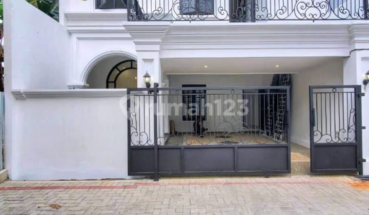 Mbv270 Rumah Baru 2 Lt Ready Stock Dalam Cluster di Jagakarsa