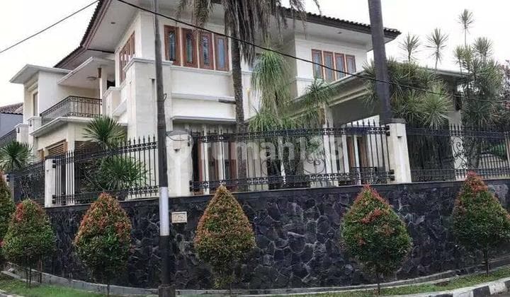Jk.164 Rumah Mewah Dalam Komplek Dekat Binus Palmerah Jakarta Barat