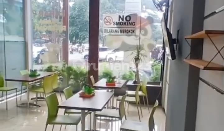 Ruang Usaha Murah 1 Lantai Strategis Luas 54 M2 di Jalan Peta