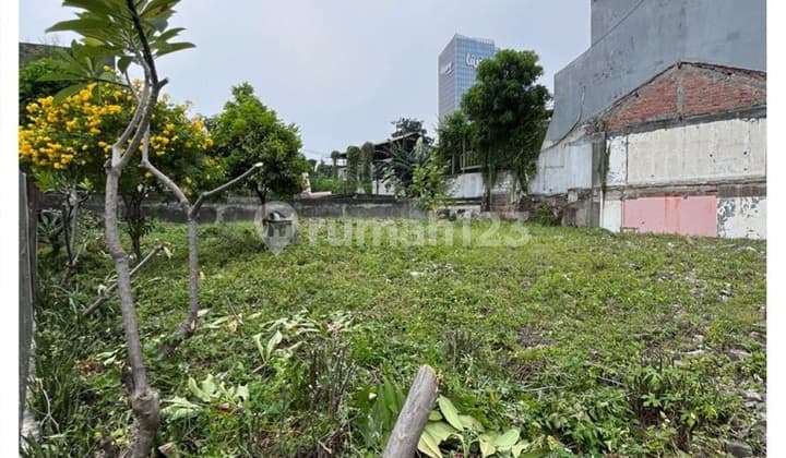 Tanah Murah Strategis Posisi Hook Luas 485 M2 di Taman S. Parman