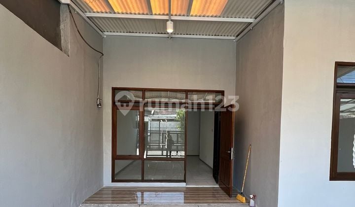 Rumah Murah 1.5 Lantai Siap Huni Bagus Shm Di Taman Holis Indah