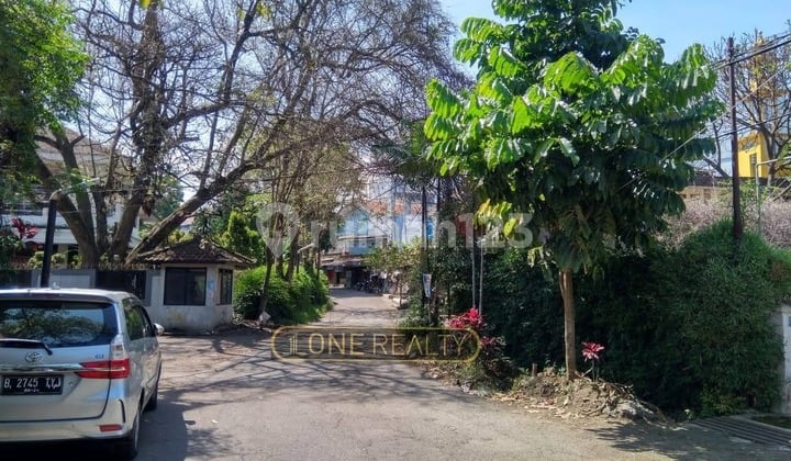 Rumah Lama Hitung Tanah Murah Luas 600M2 SHM Sayap Ciumbuleuit