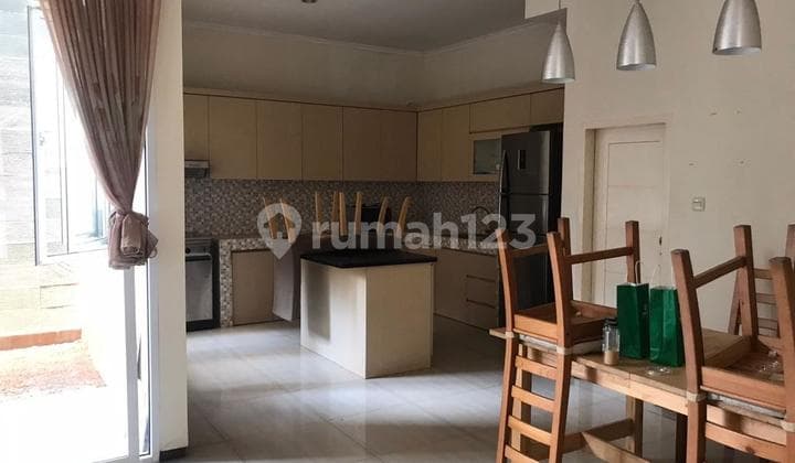Rumah Murah Baru Siap Huni Bagus Shm Di Menteng