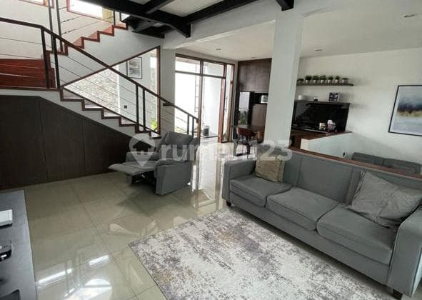 Rumah Murah Furnished Siap Huni Bagus Shm Di Setra Duta
