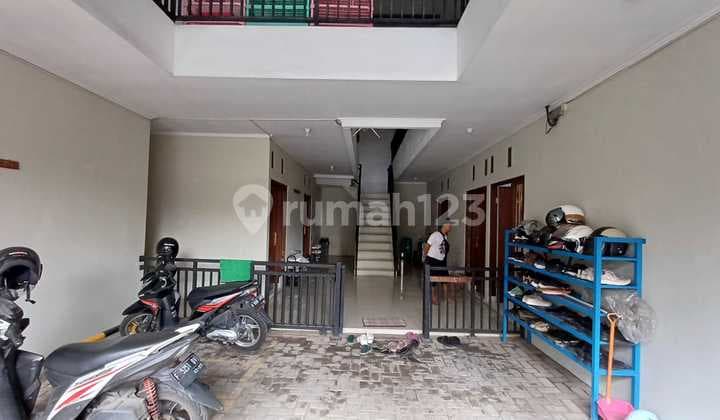 Kost Murah 2 Lantai Full Furnish Bagus SHM Mainroad di Jatinangor