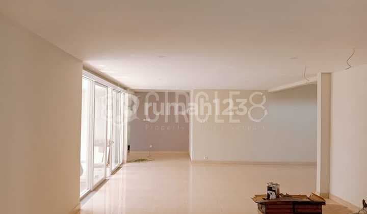 Dijual Rumah Villa 2 Lantai Bagus di Jayagiri, Lembang, Bandung