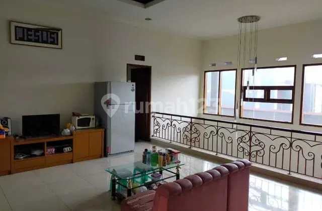 Wow Keren Siap Huni Modern di Singgasana Pradana Mekarwangi 2 Lantai Nyaman Aman Bandung