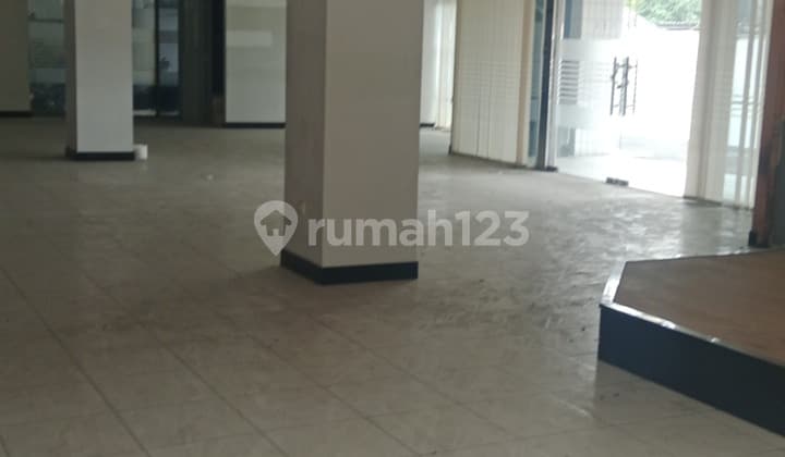 For Rent Office Building 1st Floor