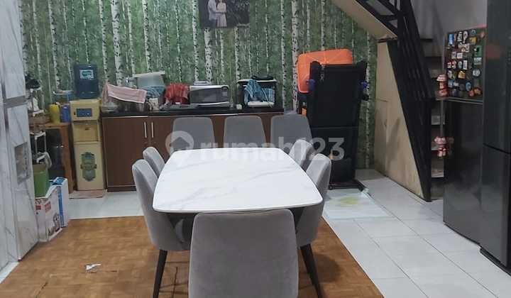 Dijual Rumah Summarecon Bekasi Bagus Semi Furnished