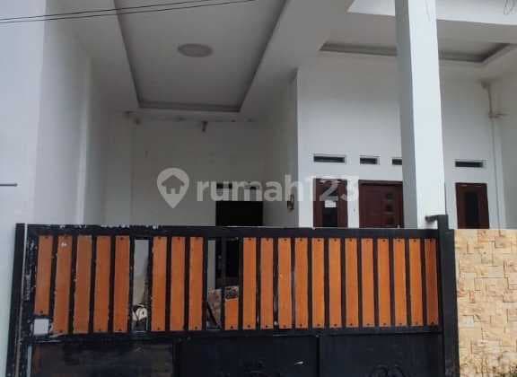 Dijual Murah Rumah 2⅕ Lantai Di Bekasi Tarumajaya