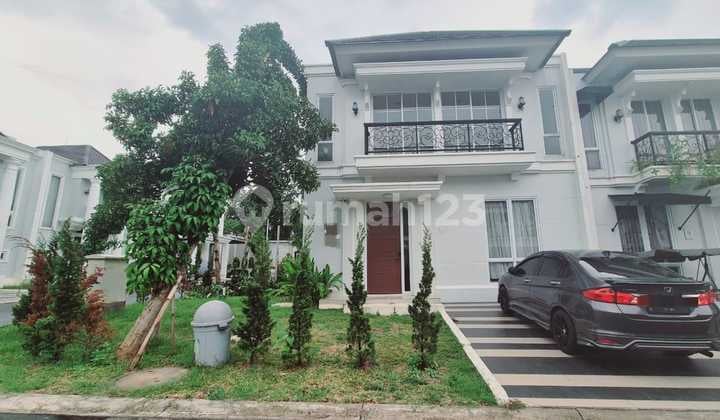 Rumah Bagus 2 Lantai Hoek Clasic Modern di Citragrand Cibubur