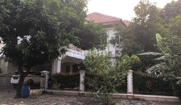 Rumah 2 Lantai Semi Furnished Siap Huni di Legenda Wisata Cibubur