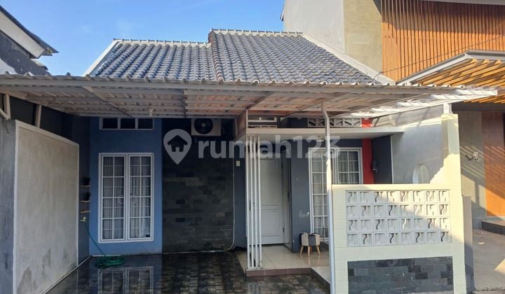 Rumah 1.5 Lantai Siap Huni di Sirojul Munir, Jatiasih, Bekasi
