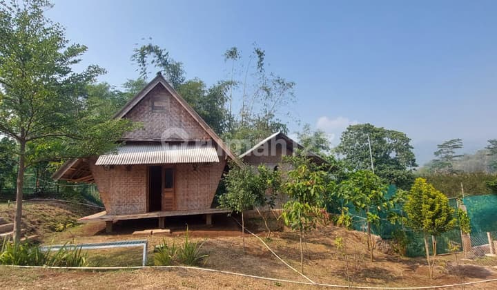 Ludologi Garden-Villa Kurma Astaraja Bandung Tourist Villa