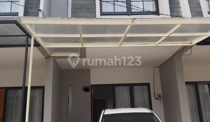 MURAH - Rumah 2 lantai siap huni di Abadijaya Depok