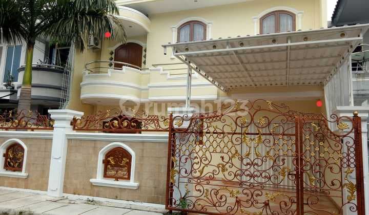 Jual Cepat Rumah 2 lantai siap huni di Taman Modern Cakung