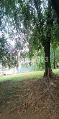 Kavling Luas di Boulevard Raffles Hills