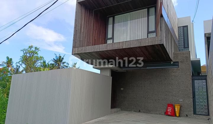 For Sale Tropical Villa At Mengening Cemagi Badung Bali