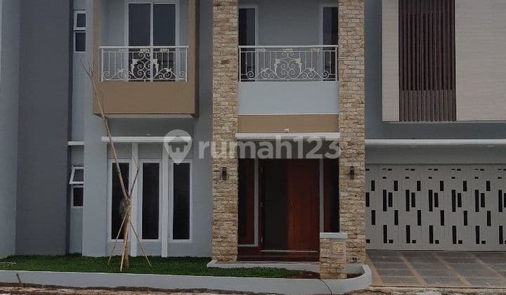 Rumah minimalis modern pas buat keluarga baru Callista Residence