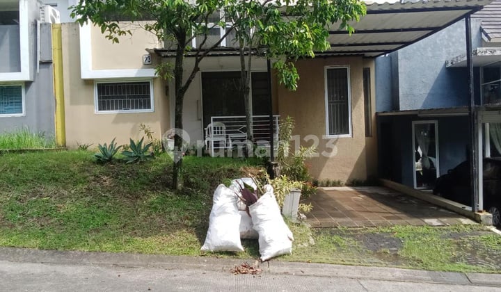 Single-Story House With Mezzanine SHM In Green Valley Cluster Sentul City Bogor
